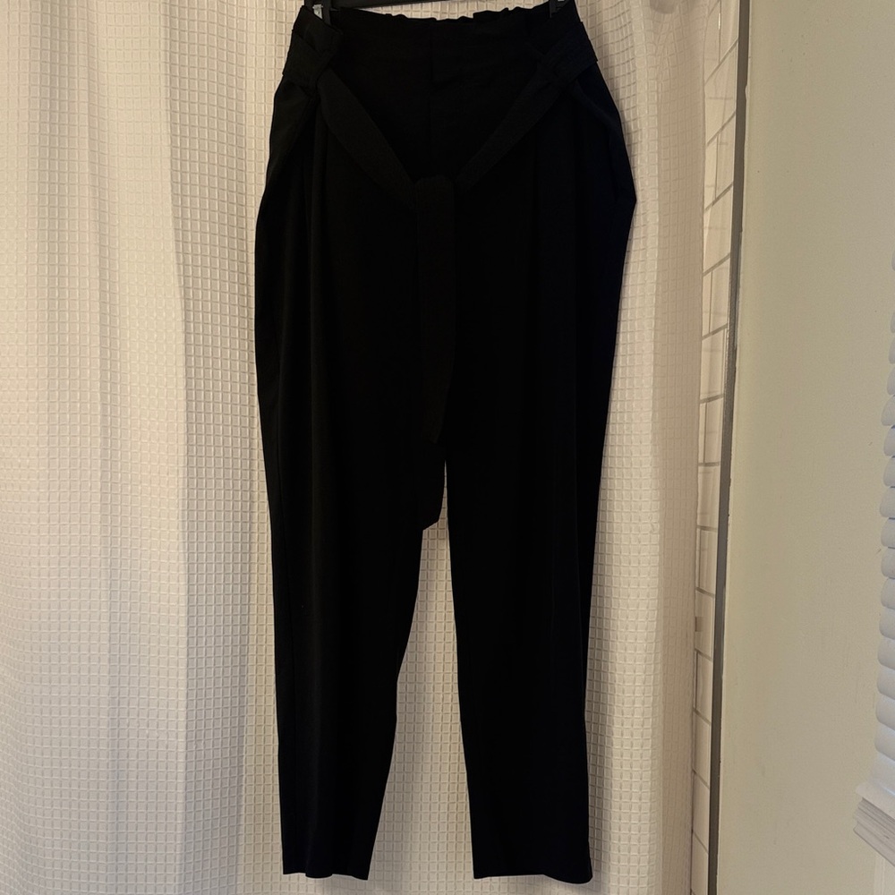 Athleta Black Skykine Ankle Pants with tie waist